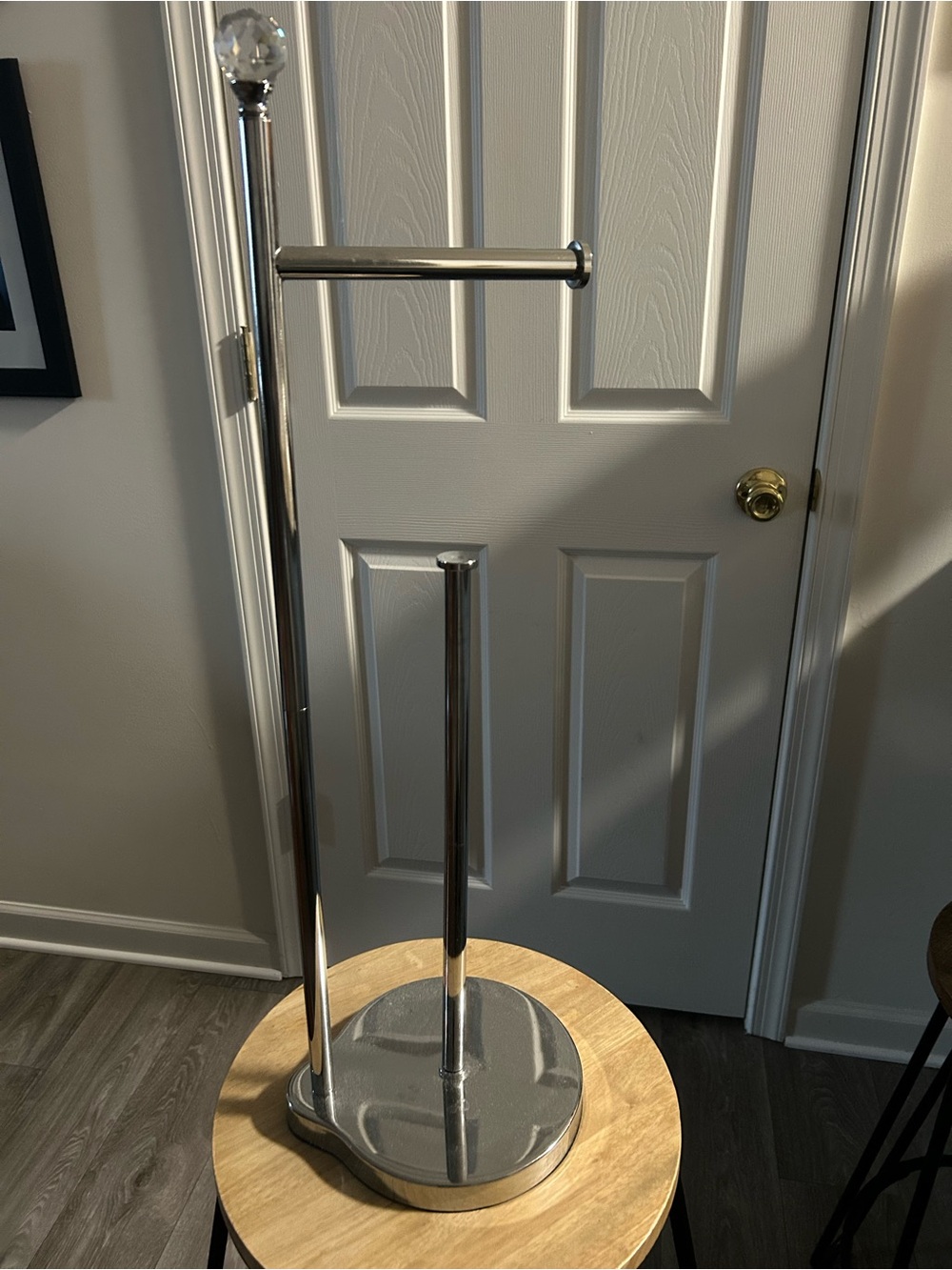 Amazon Chrome Finish Paper Towel & Towel Holder Stand